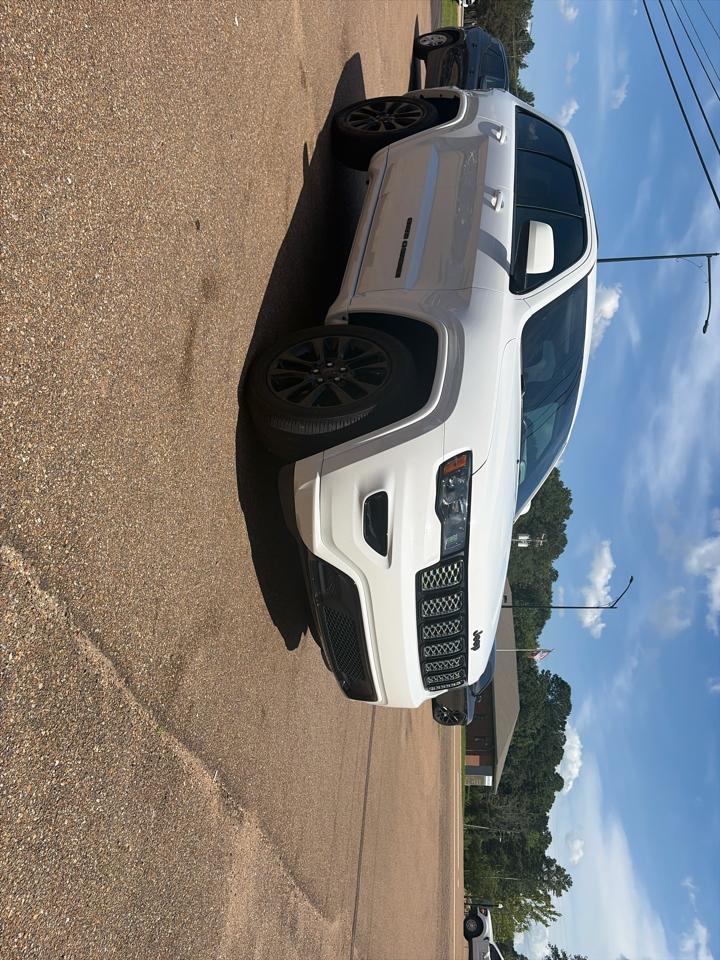 Jeep Grand Cherokee  2017