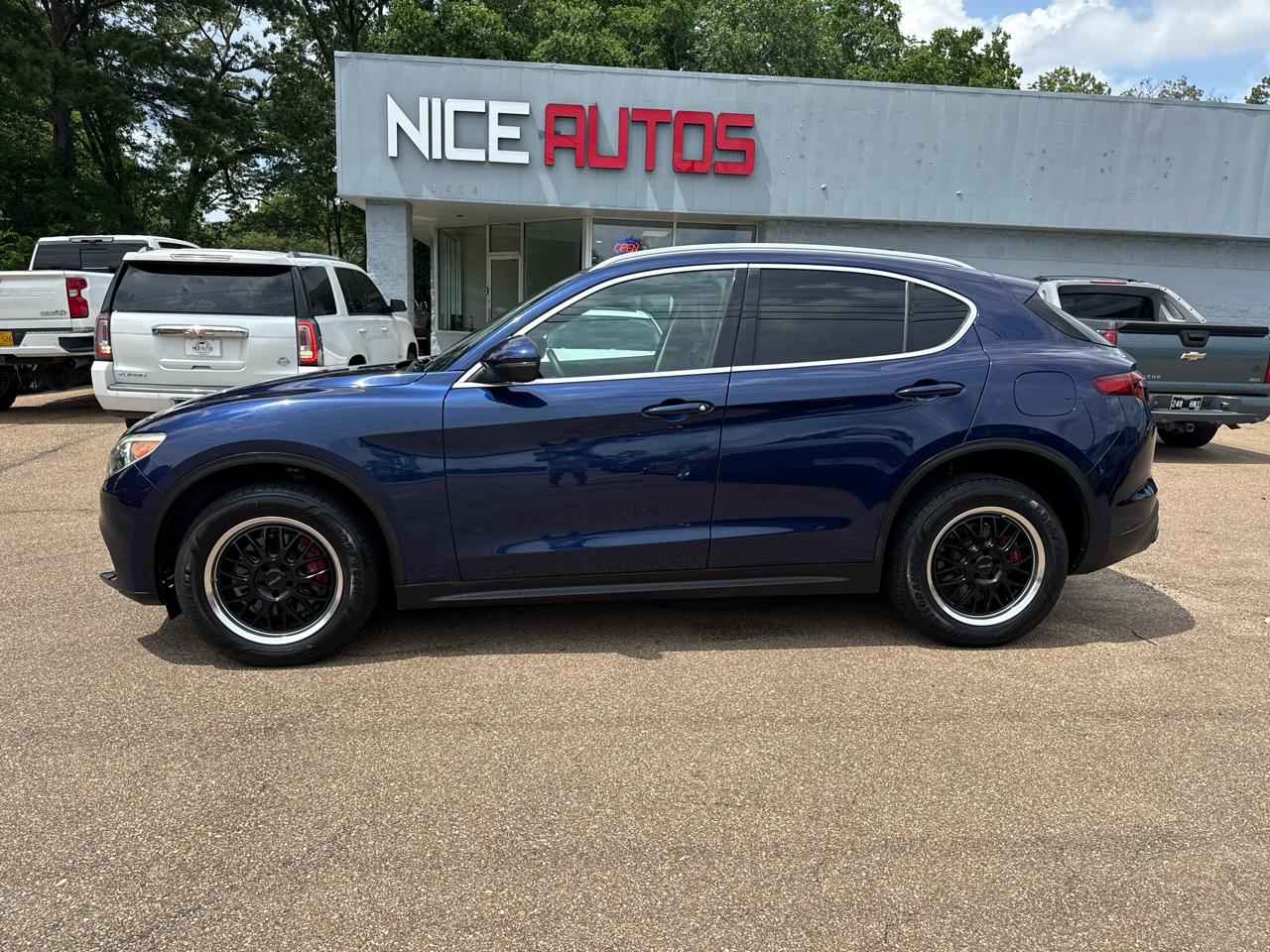 Alfa Romeo Stelvio Base 4D SUV AWD 2018