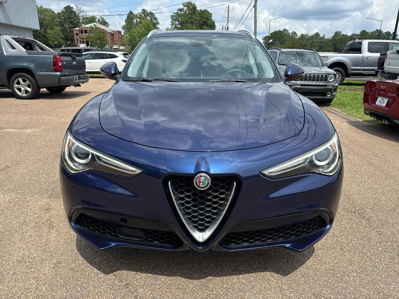 Alfa Romeo Stelvio Base 4D SUV AWD 2018