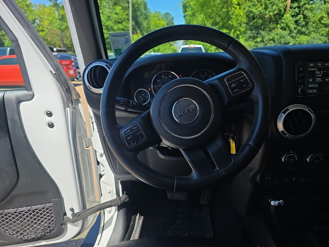 Jeep Wrangler 4WD 4dr Unlimited Sahara 2017