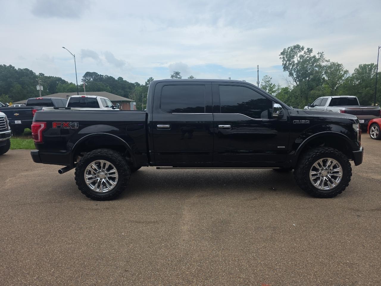 Ford F-150 4WD SuperCrew 145" Platinum 2016
