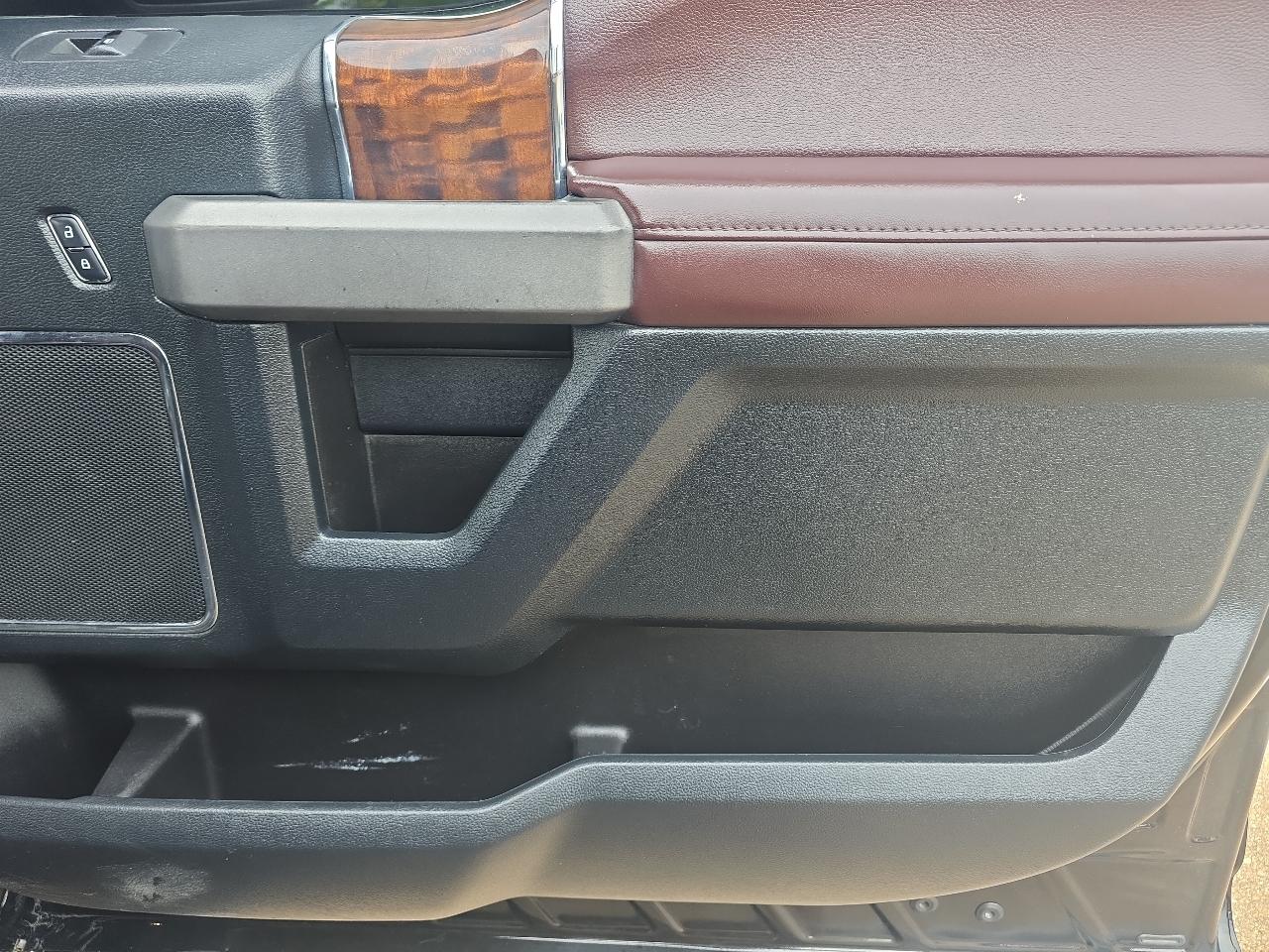 Ford F-150 4WD SuperCrew 145" Platinum 2016