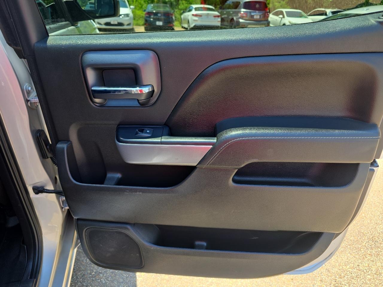Chevrolet Silverado 1500 LTZ Z71 Crew Cab 4WD SWB 2018