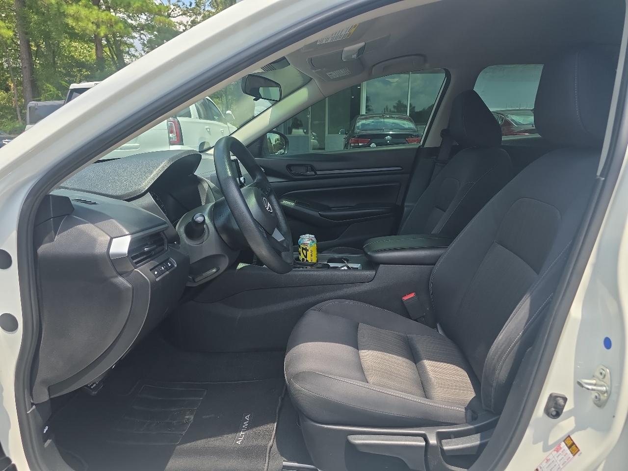 Nissan Altima  2024