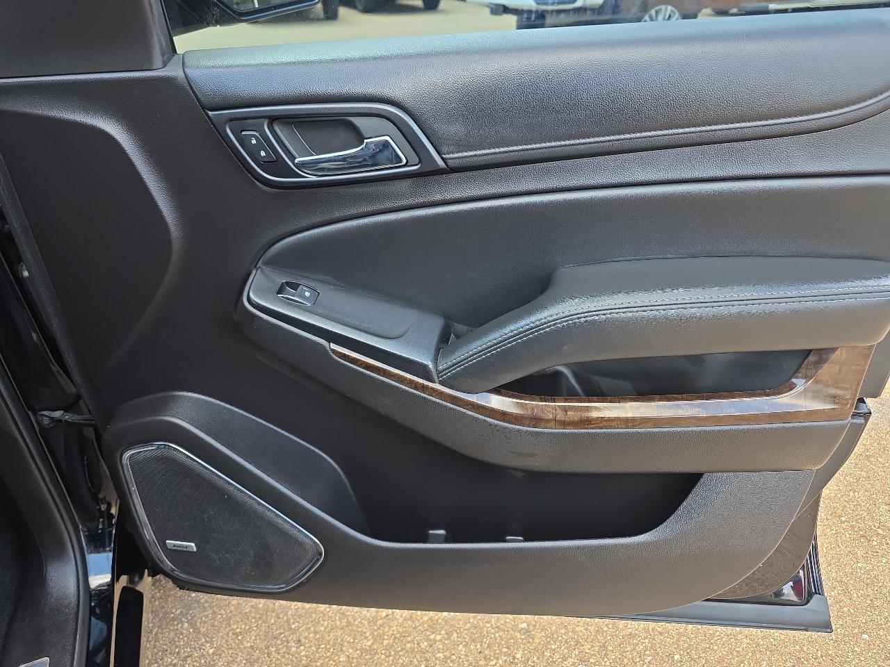 Chevrolet Tahoe  2016