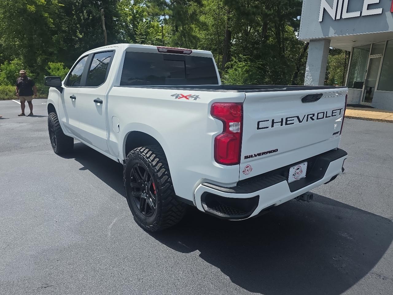Chevrolet Silverado 1500 RST Crew Cab 4WD SWB 2022