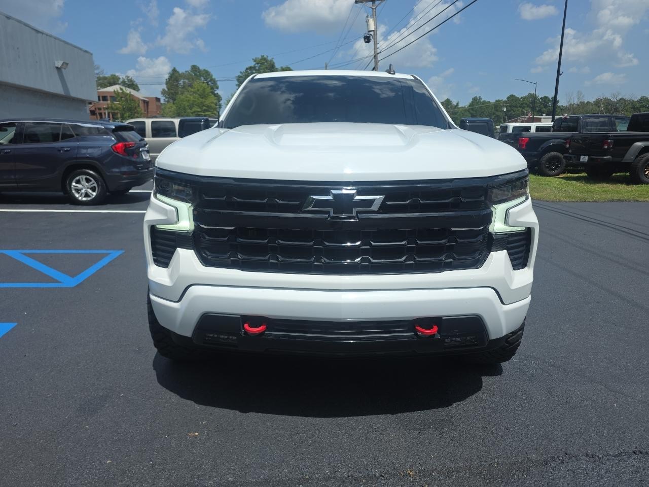 Chevrolet Silverado 1500 RST Crew Cab 4WD SWB 2022