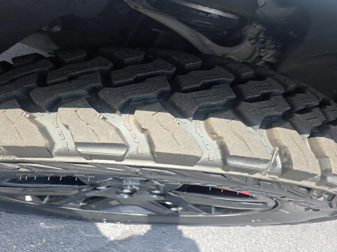 Chevrolet Silverado 1500 RST Crew Cab 4WD SWB 2022