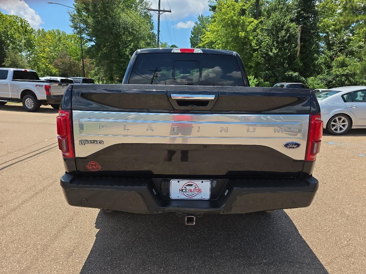 Ford F-150 4WD SuperCrew 145" Platinum 2015