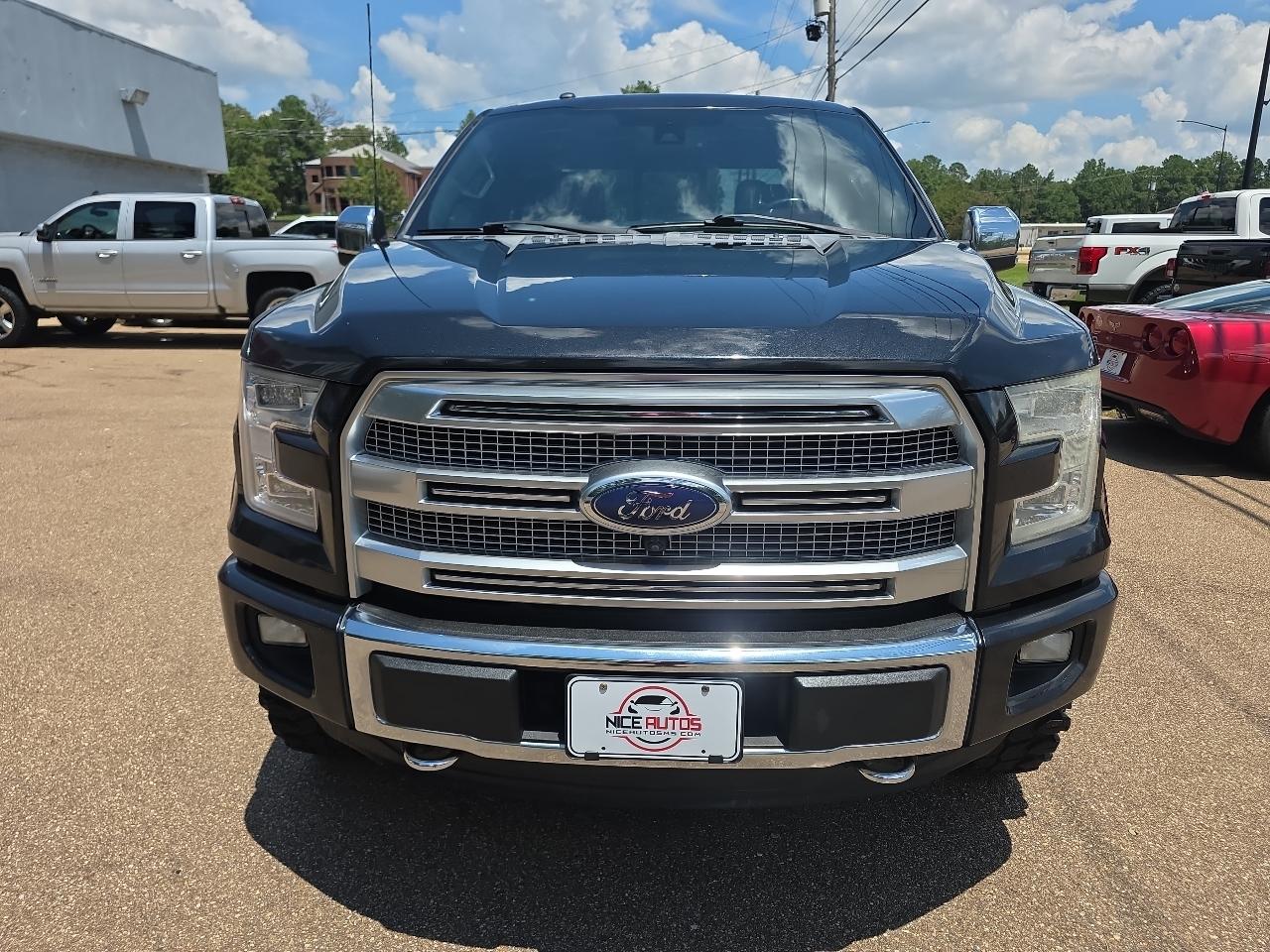 Ford F-150 4WD SuperCrew 145" Platinum 2015