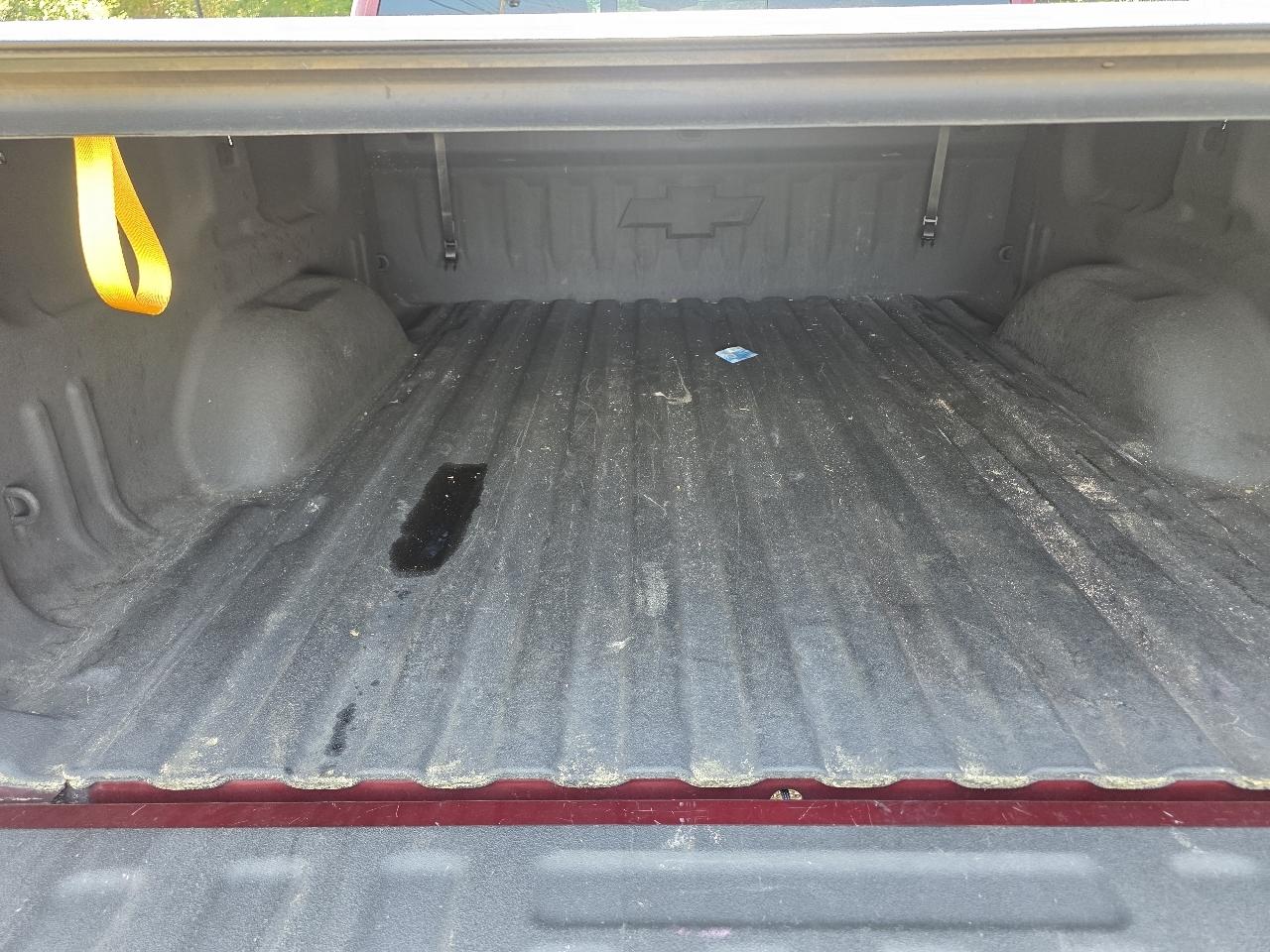 Chevrolet Silverado 1500 4WD Crew Cab 143.5" High Country 2015