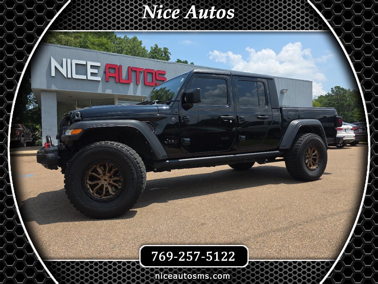 2023 Jeep Gladiator Sport's photo