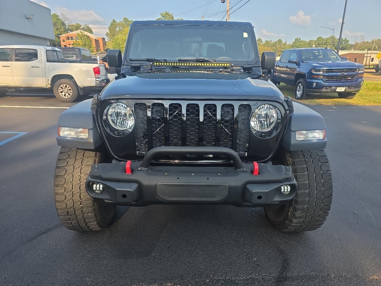 Jeep Gladiator Sport Crew Cab 4WD 2023
