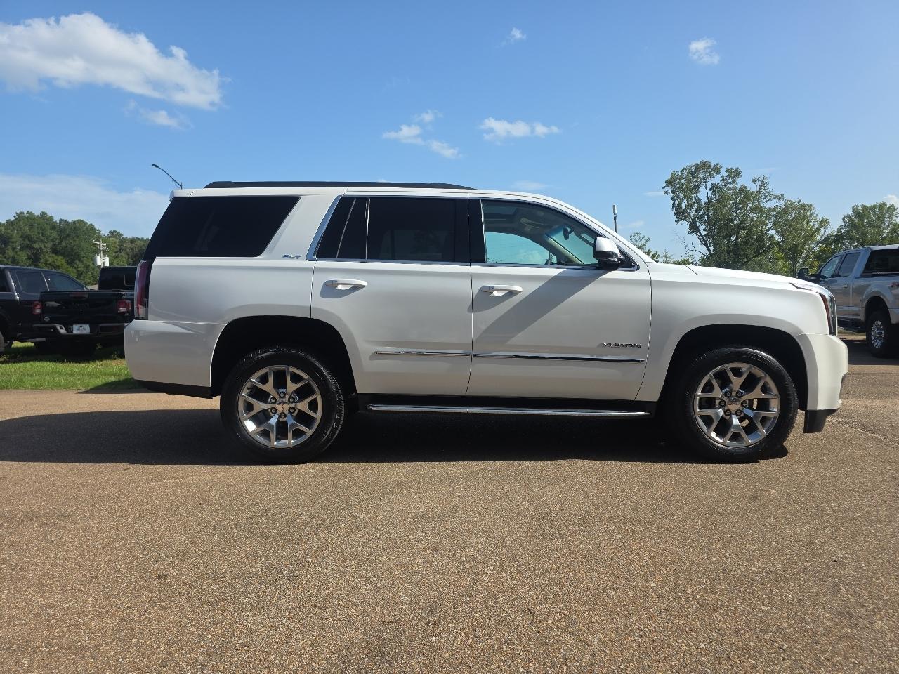 GMC Yukon  2017