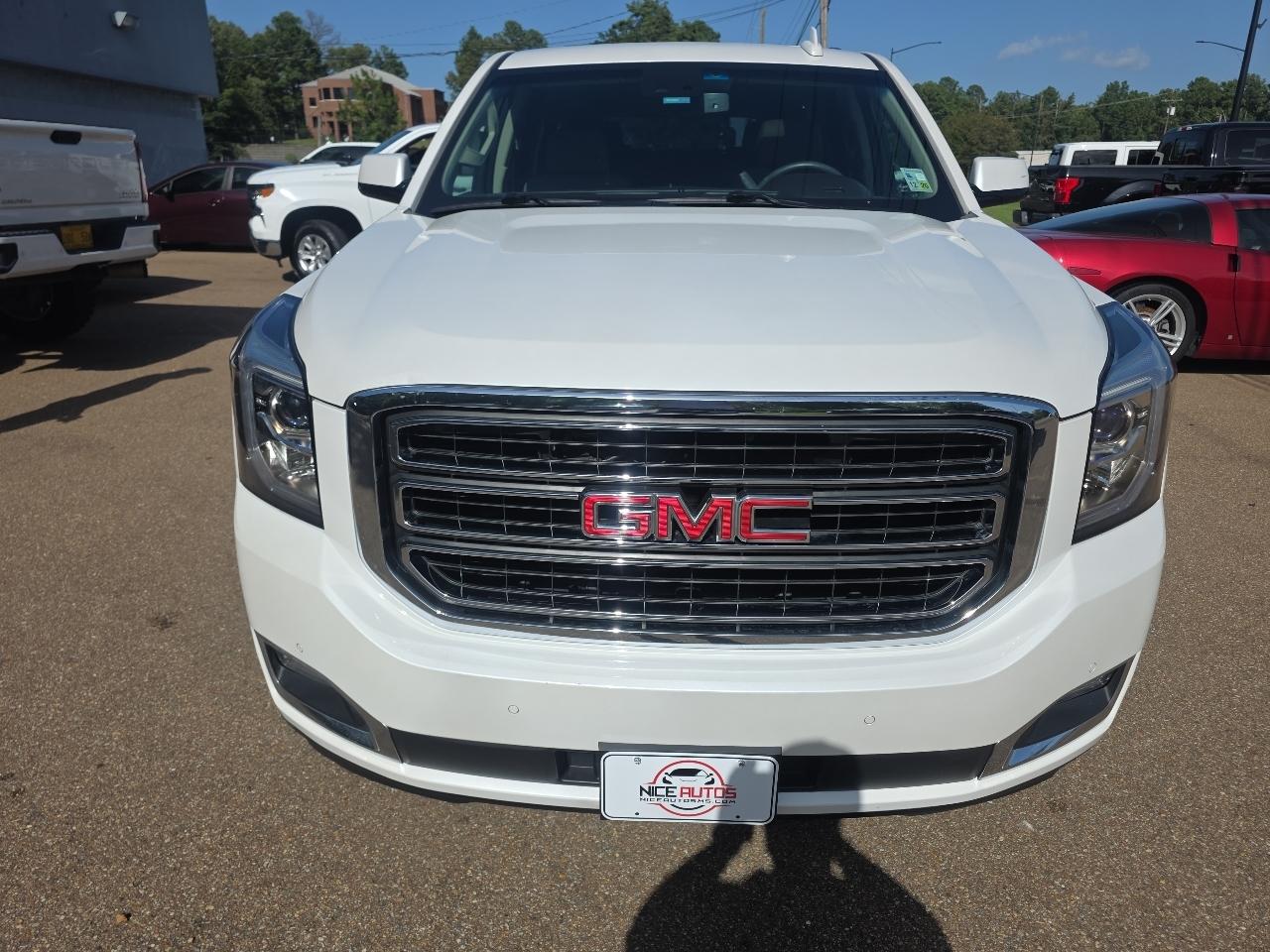 GMC Yukon  2017