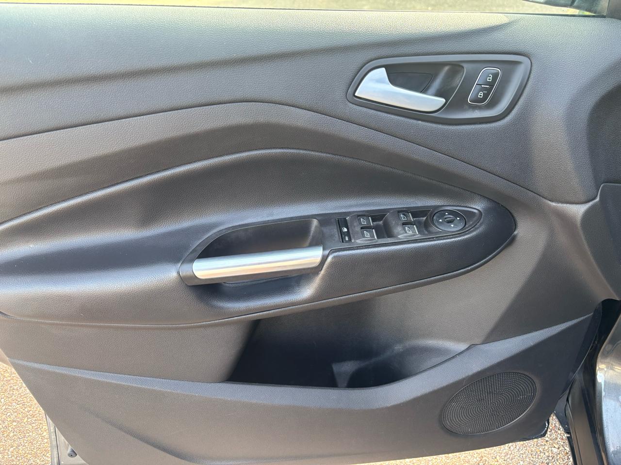 Ford Escape  2019