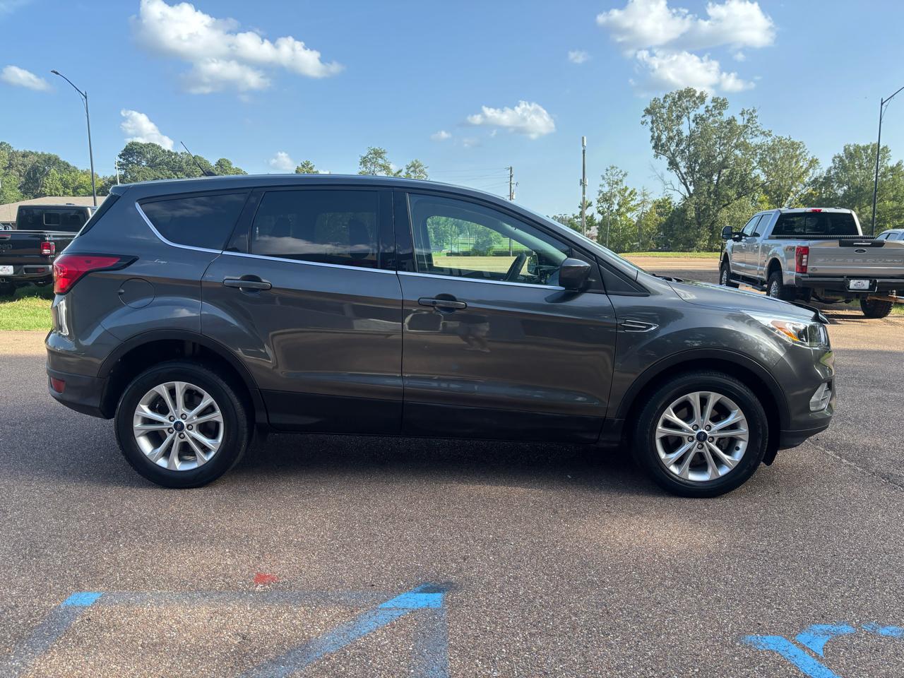 Ford Escape  2019