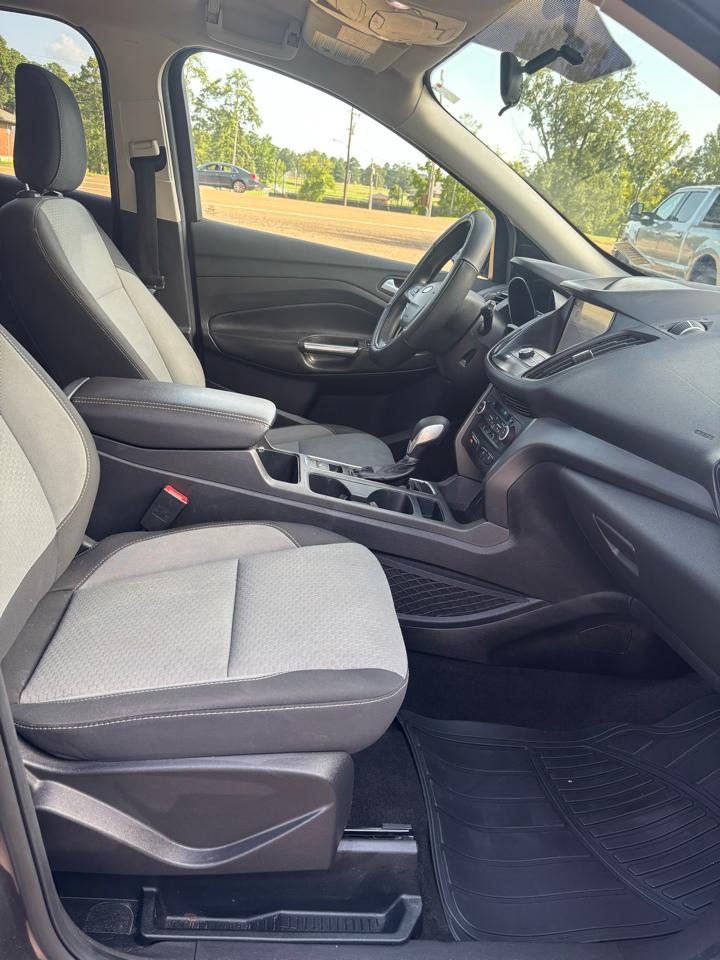 Ford Escape  2019