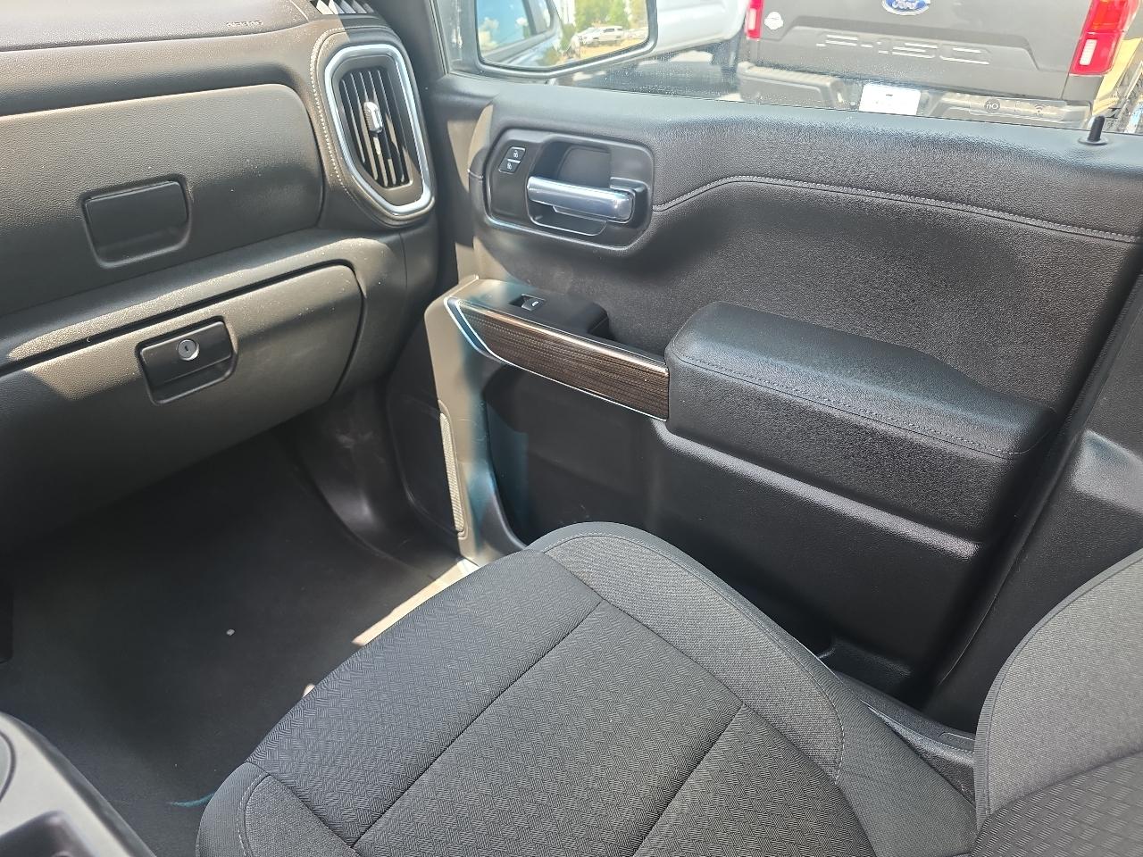 Chevrolet Silverado 1500 LTZ Z71 Double Cab 4WD 2021