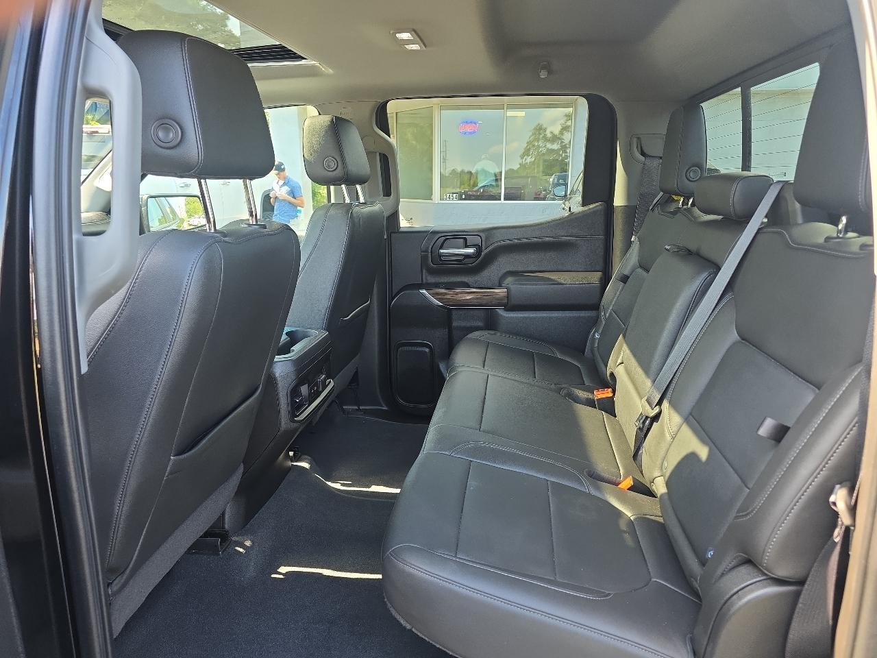 Chevrolet Silverado 1500 RST Crew Cab 4WD SWB 2021