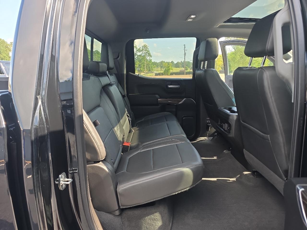 Chevrolet Silverado 1500 RST Crew Cab 4WD SWB 2021