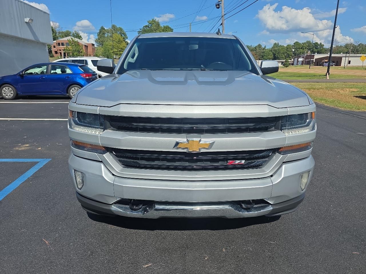 Chevrolet Silverado 1500 LT Z71 Crew Cab 4WD 2018