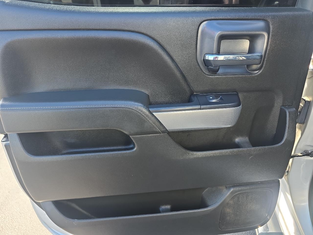 Chevrolet Silverado 1500 LT Z71 Crew Cab 4WD 2018