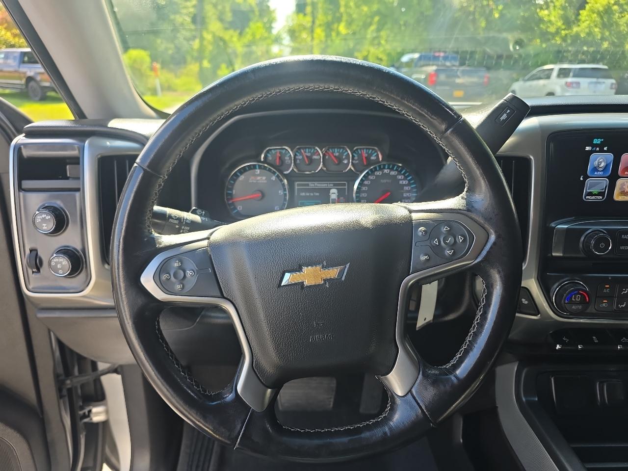 Chevrolet Silverado 1500 LT Z71 Crew Cab 4WD 2018