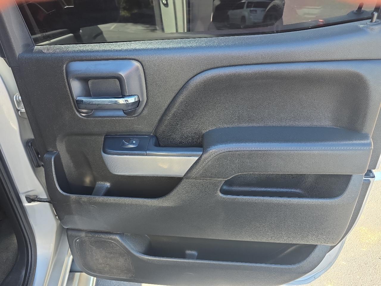 Chevrolet Silverado 1500 LT Z71 Crew Cab 4WD 2018