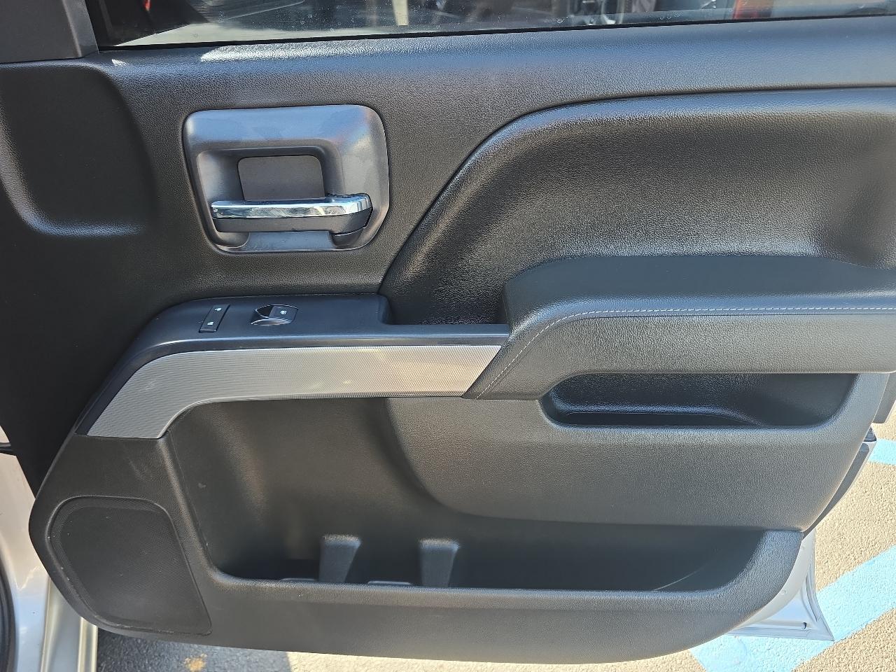 Chevrolet Silverado 1500 LT Z71 Crew Cab 4WD 2018