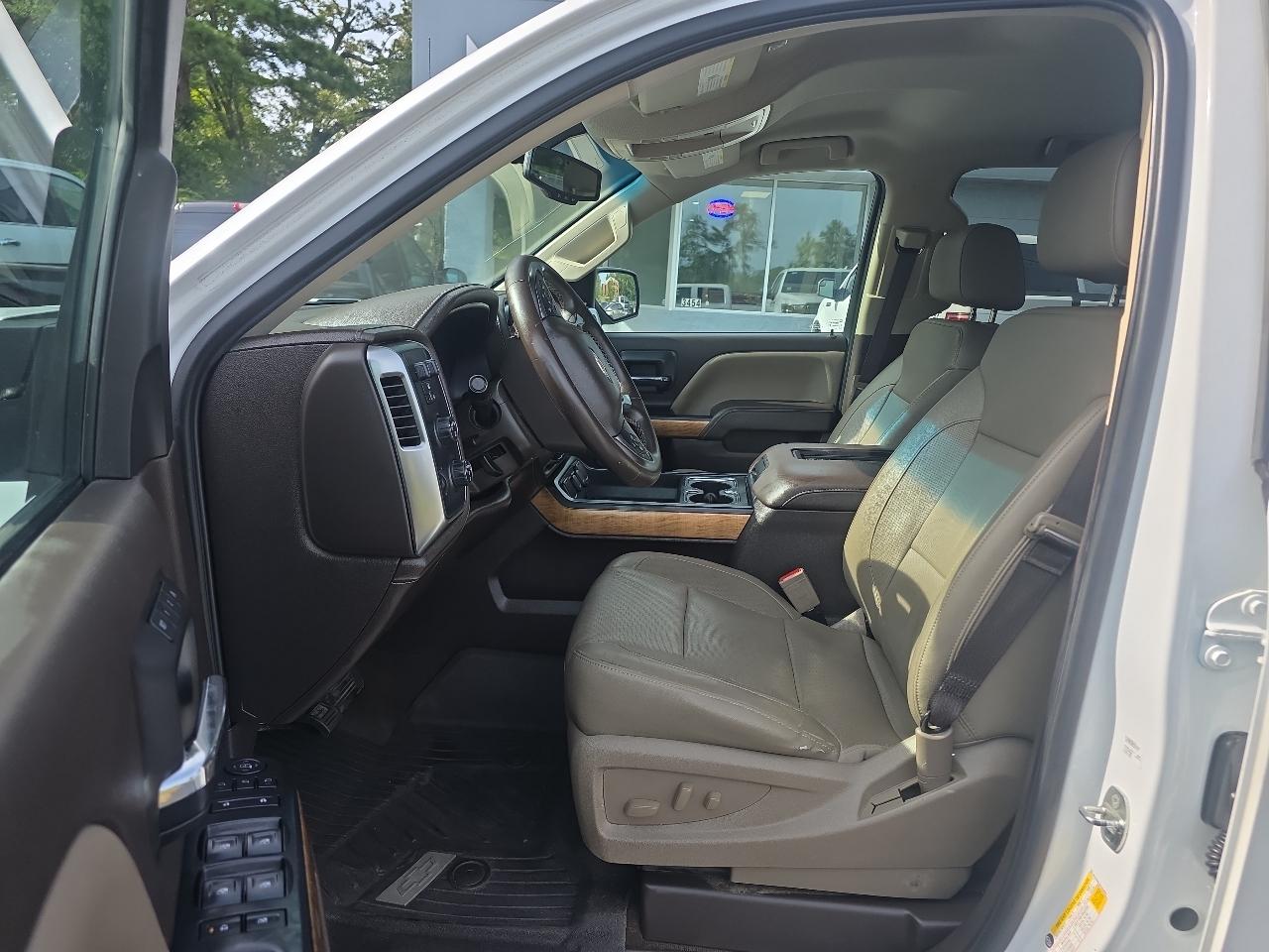 Chevrolet Silverado 1500 LTZ Z71 Crew Cab 4WD 2017