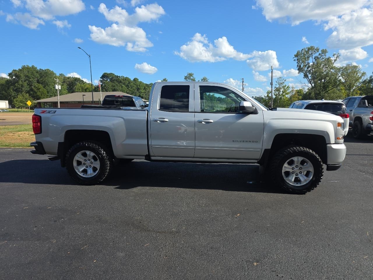 Chevrolet Silverado 1500 LT Z71 Double Cab 4WD 2019