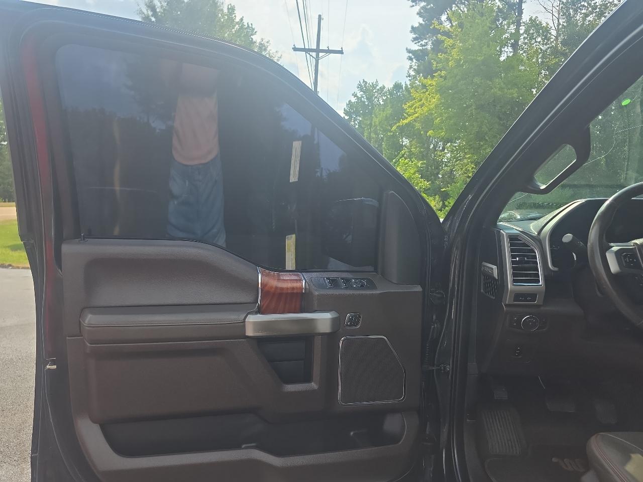 Ford F-150 4WD SuperCrew 139" King Ranch 2015