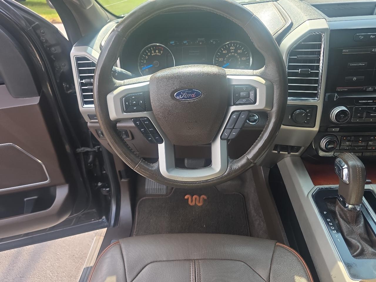 Ford F-150 4WD SuperCrew 139" King Ranch 2015