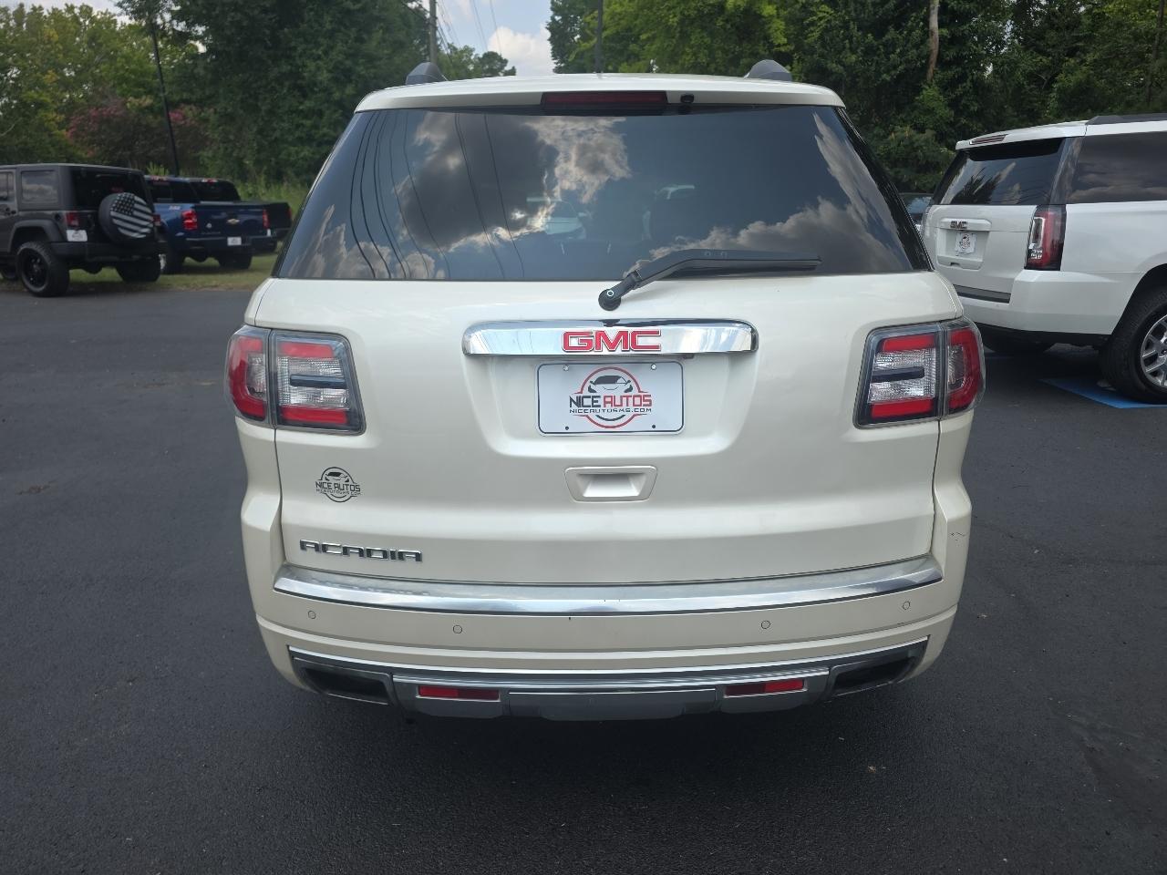 GMC Acadia  2015