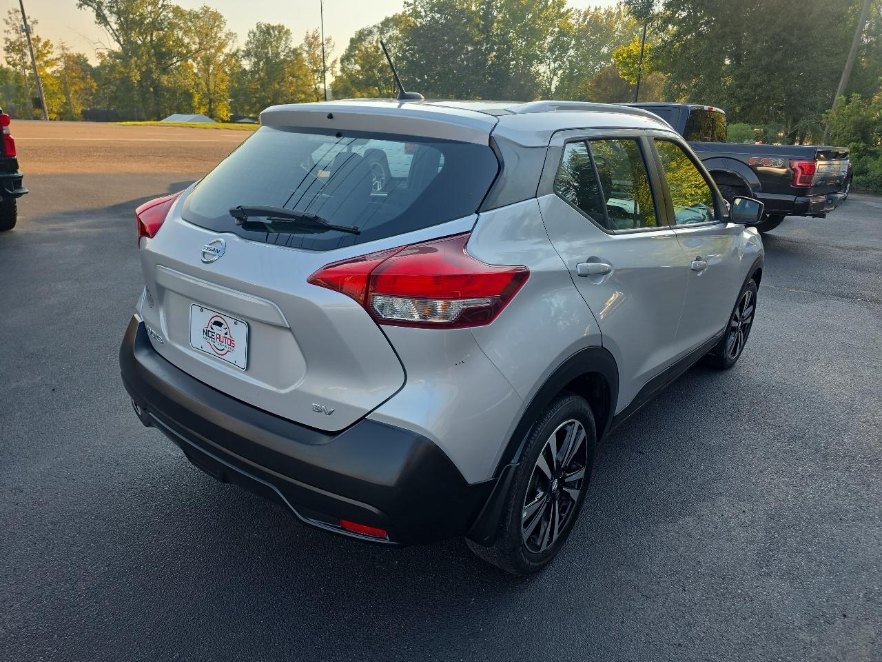Nissan Kicks SV AWD 2019