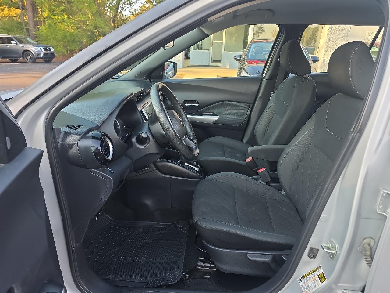 Nissan Kicks SV AWD 2019