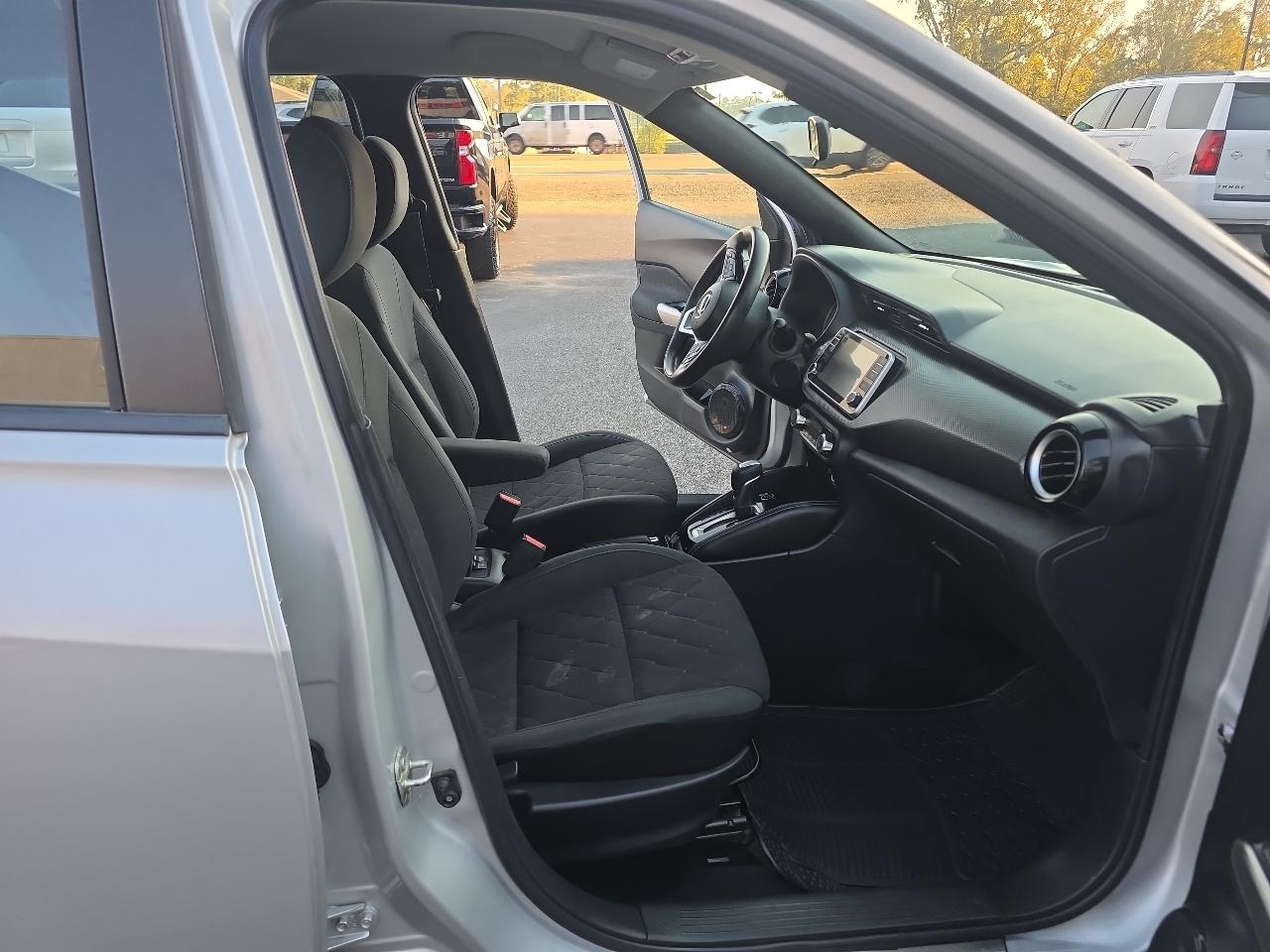 Nissan Kicks SV AWD 2019