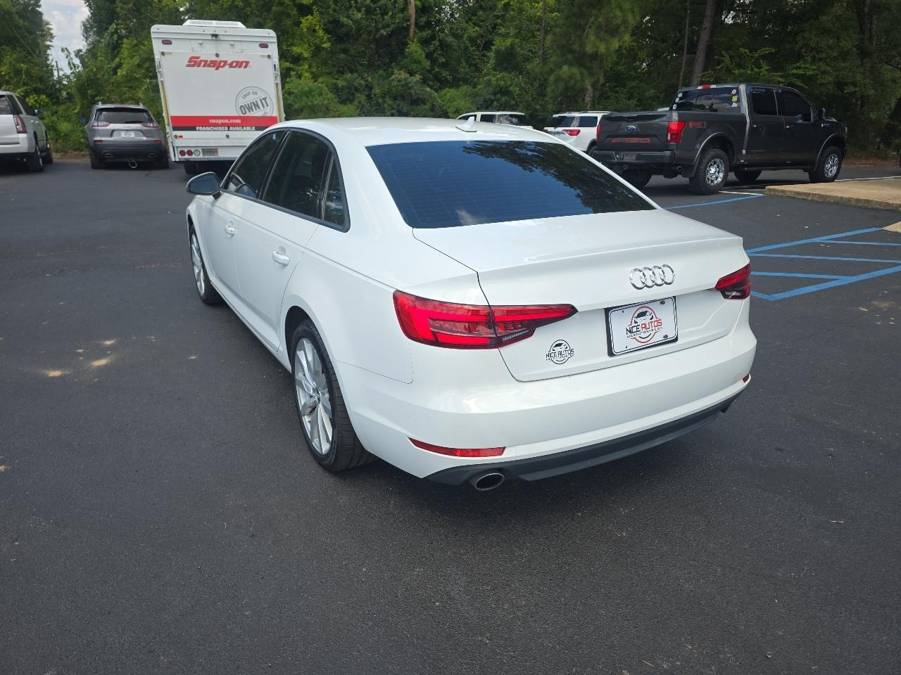 Audi A4  2017