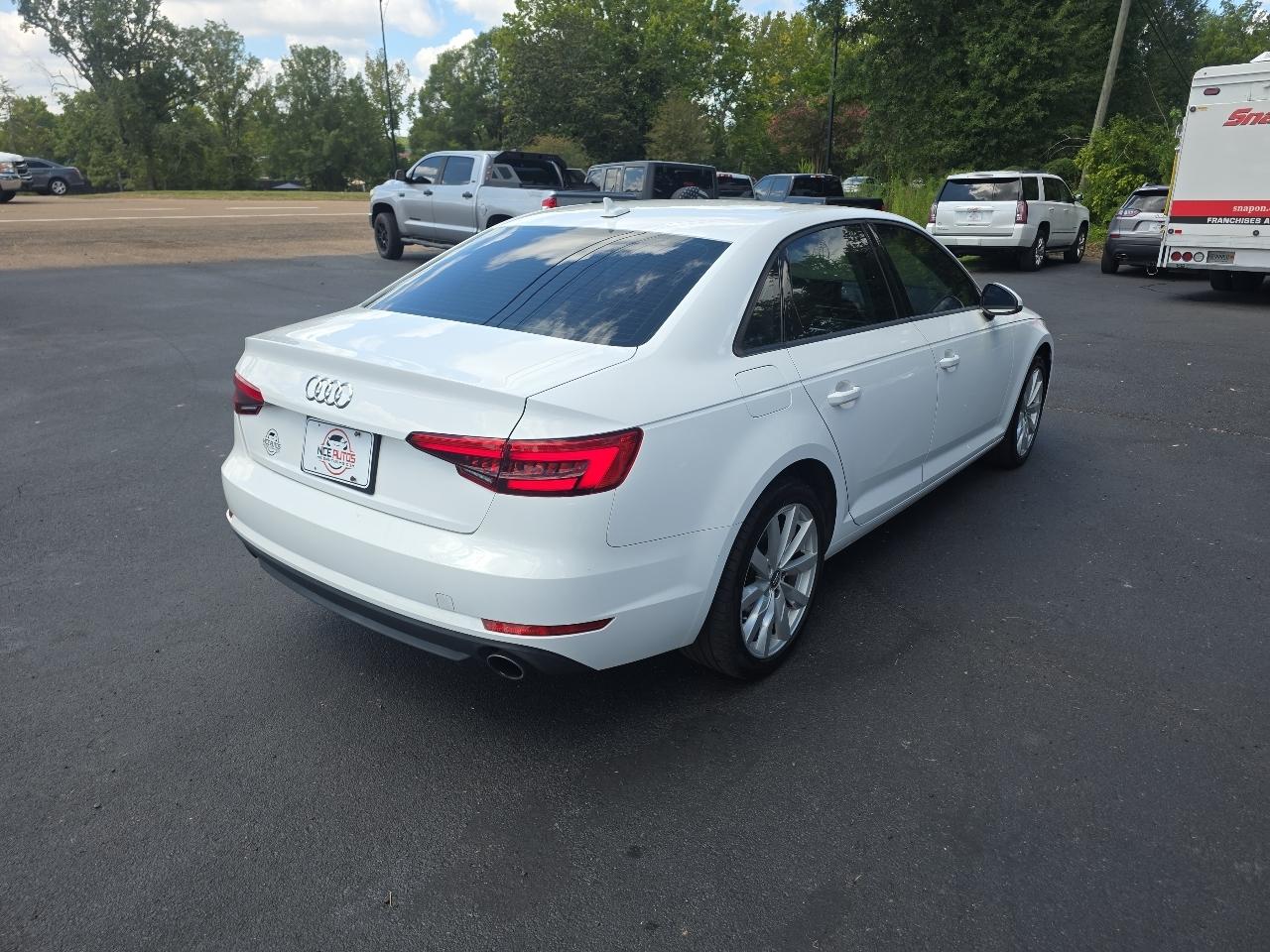 Audi A4  2017