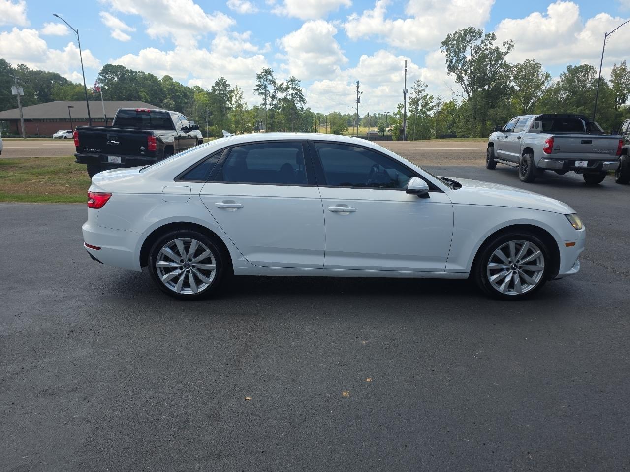 Audi A4  2017