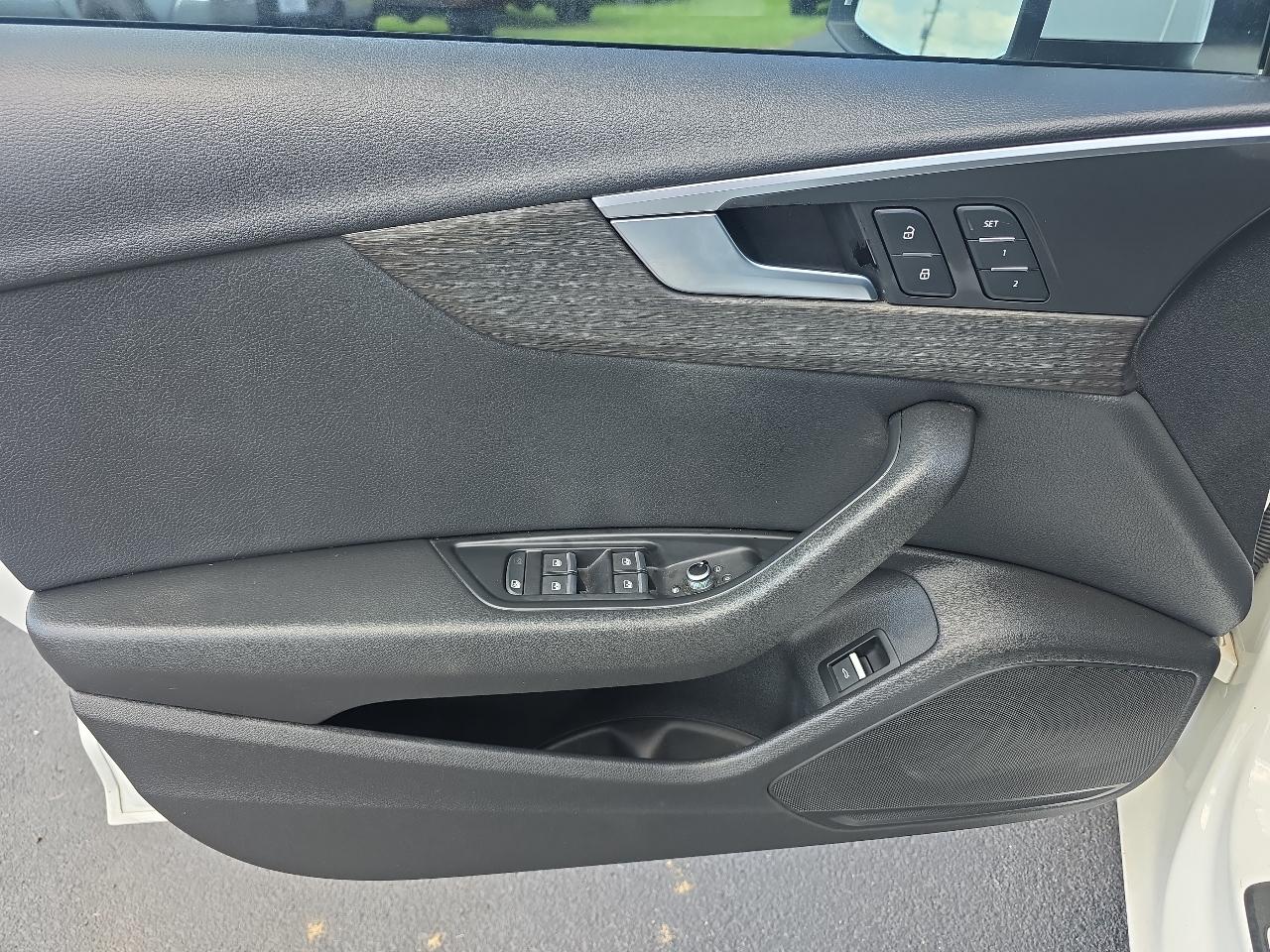 Audi A4  2017