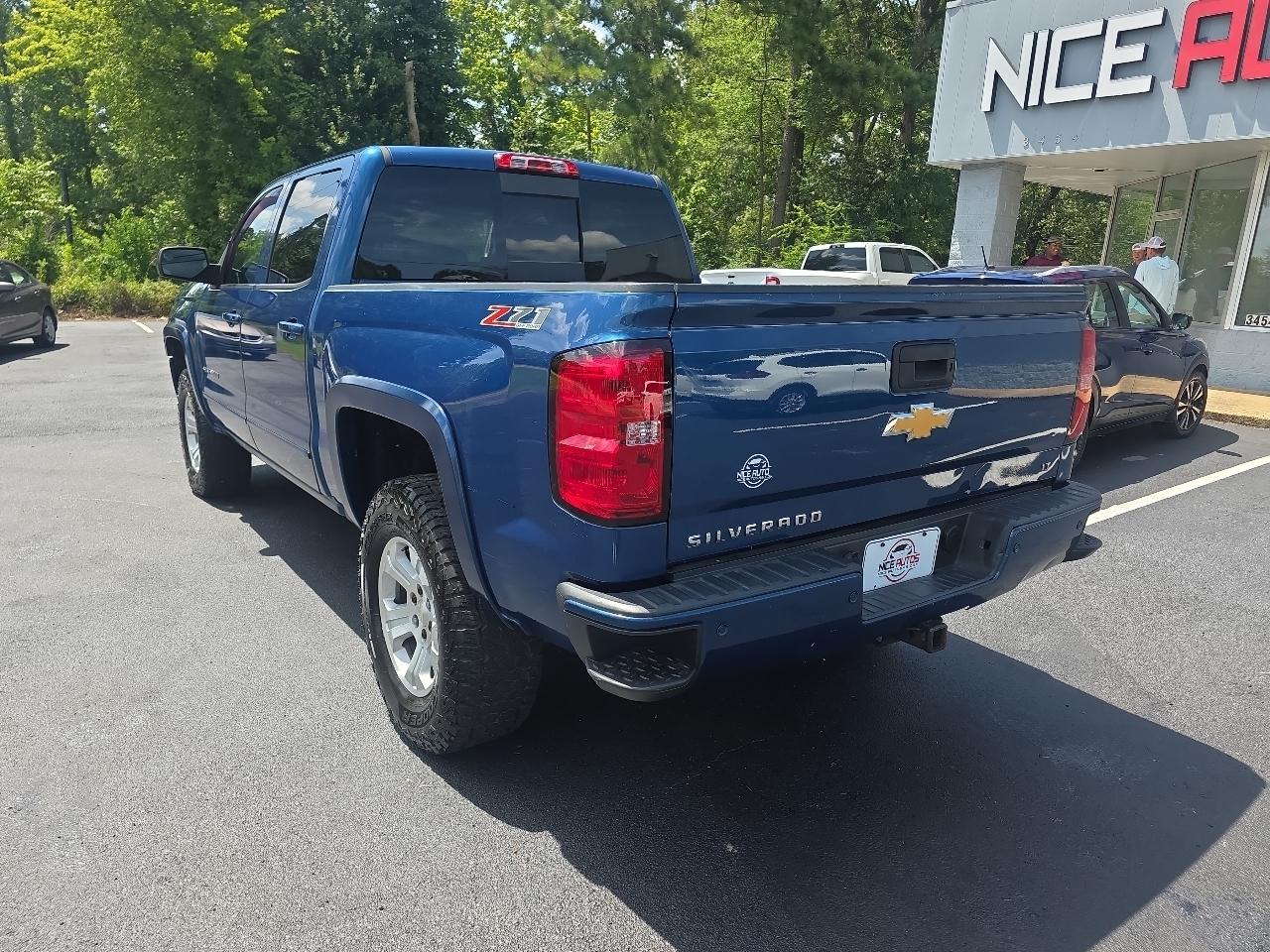Chevrolet Silverado 1500 LT Z71 Crew Cab 4WD 2017