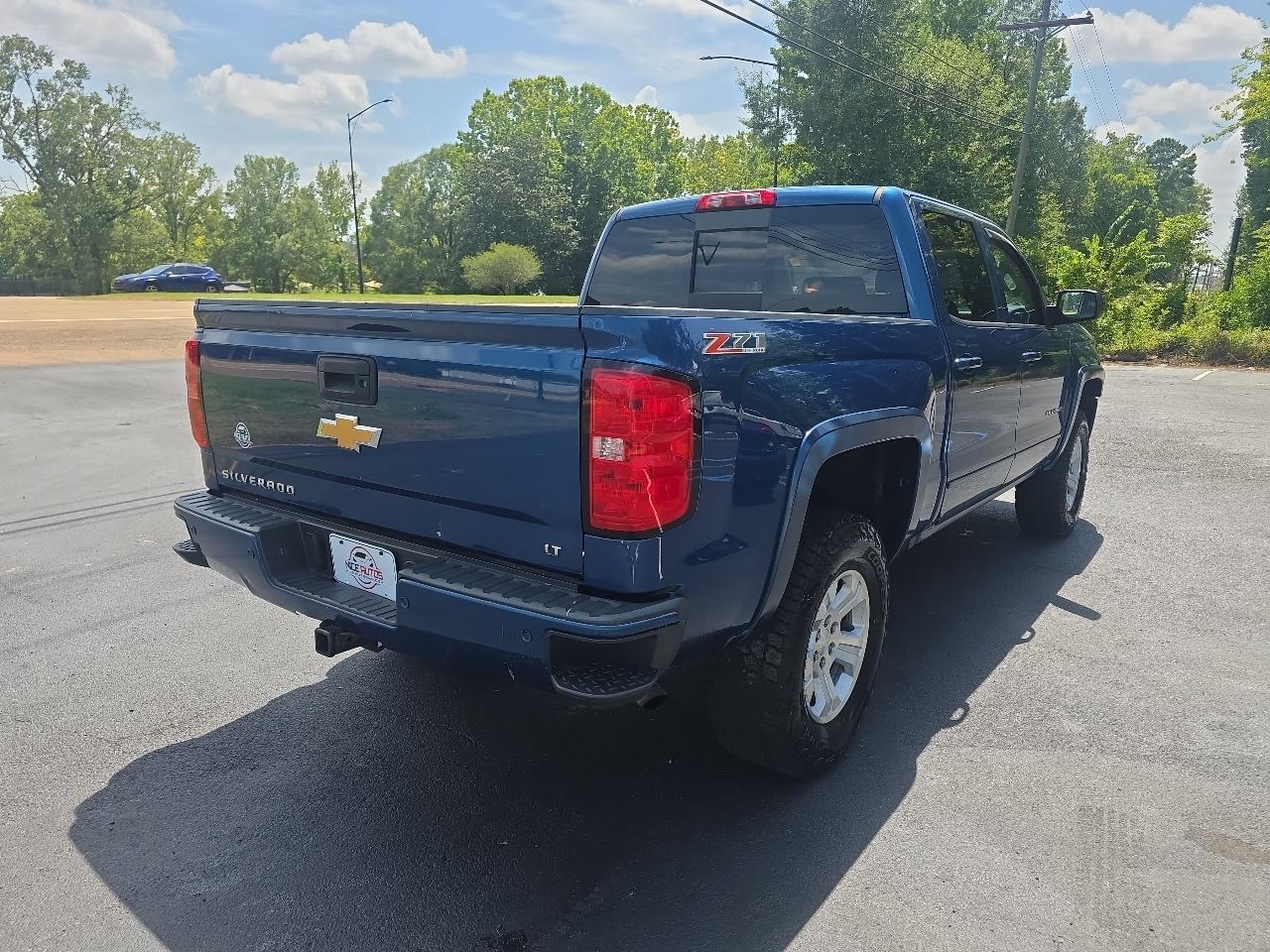Chevrolet Silverado 1500 LT Z71 Crew Cab 4WD 2017