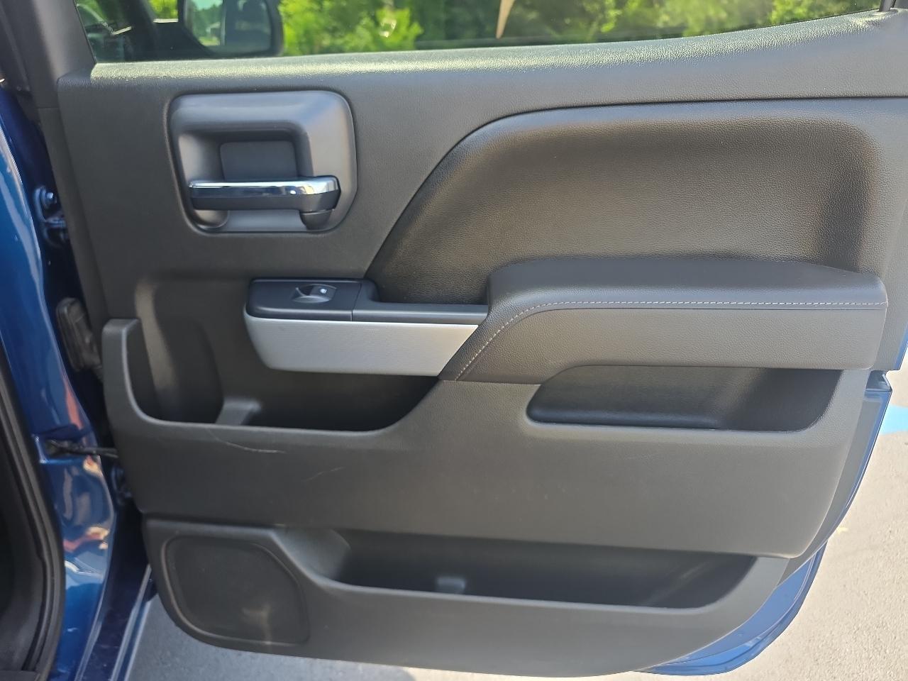 Chevrolet Silverado 1500 LT Z71 Crew Cab 4WD 2017