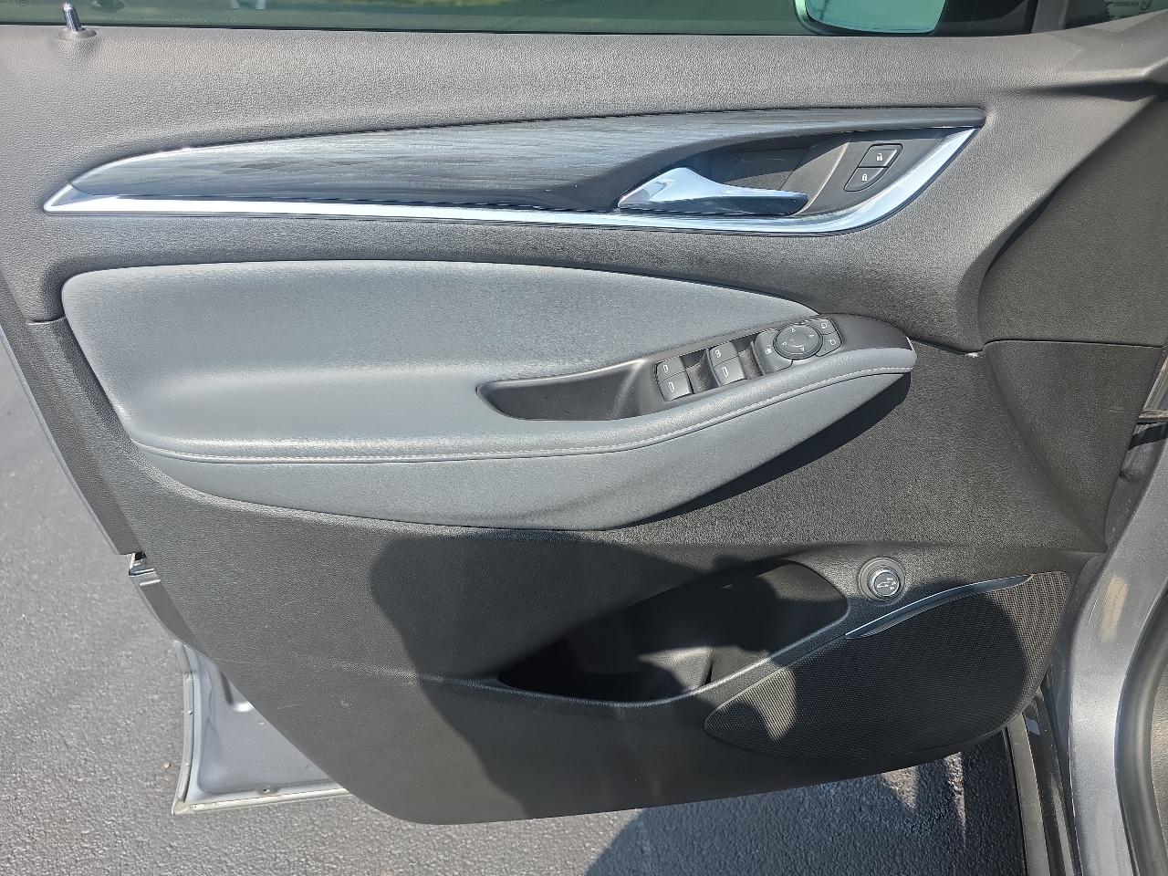 Buick Enclave  2019