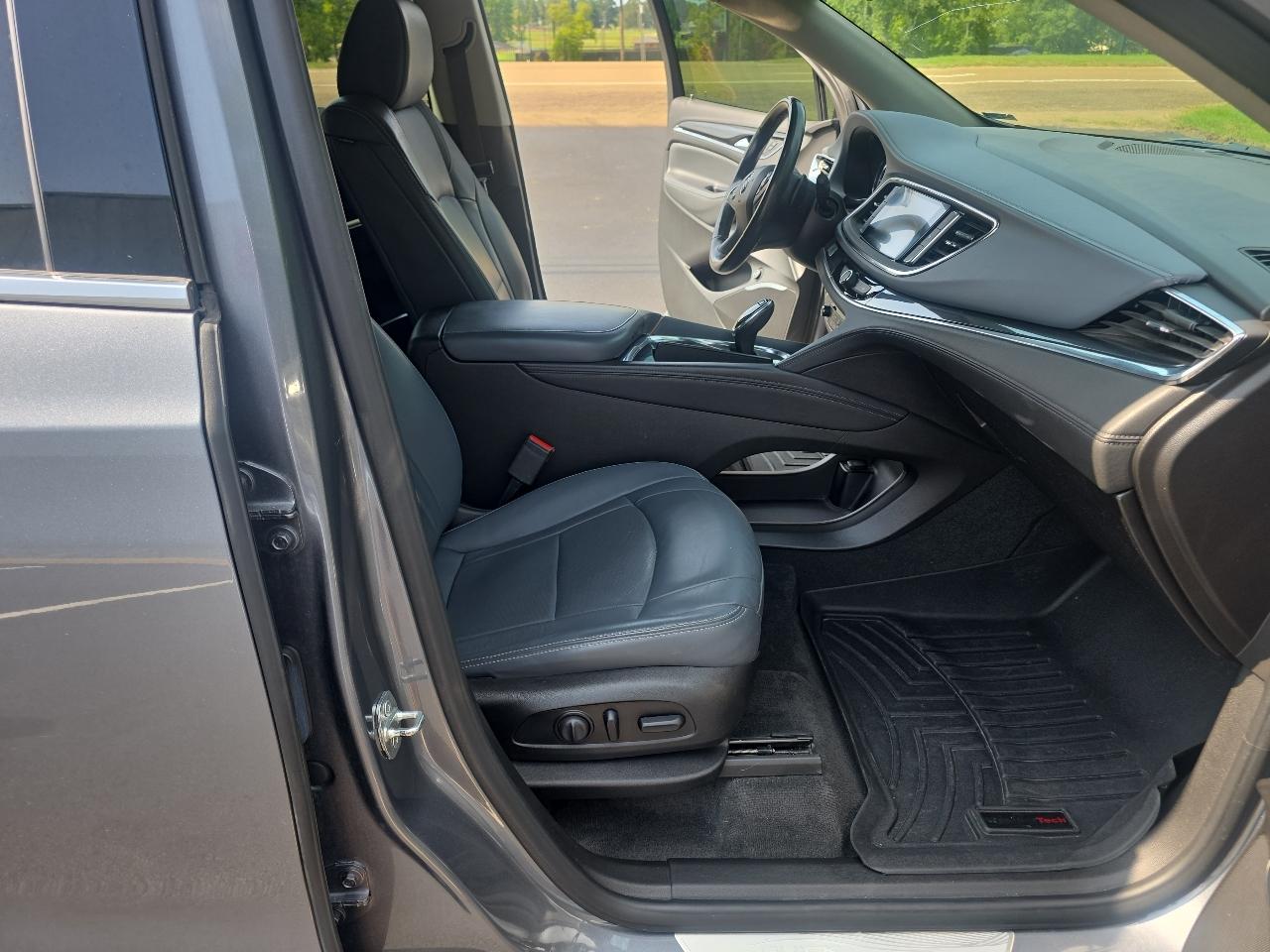 Buick Enclave  2019