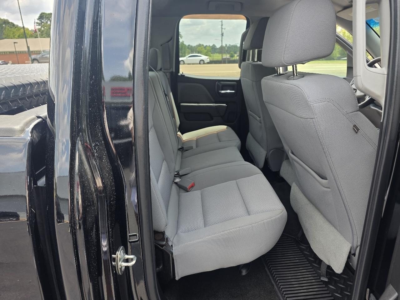 Chevrolet Silverado 1500 2WD Double Cab 147" Custom 2016