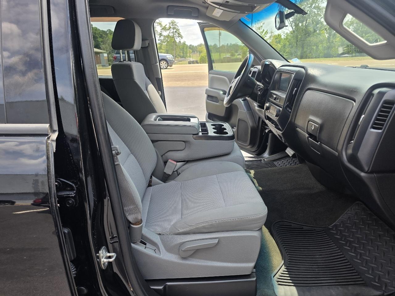 Chevrolet Silverado 1500 2WD Double Cab 147" Custom 2016