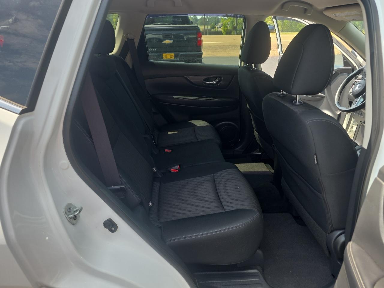 Nissan Rogue SV 2018